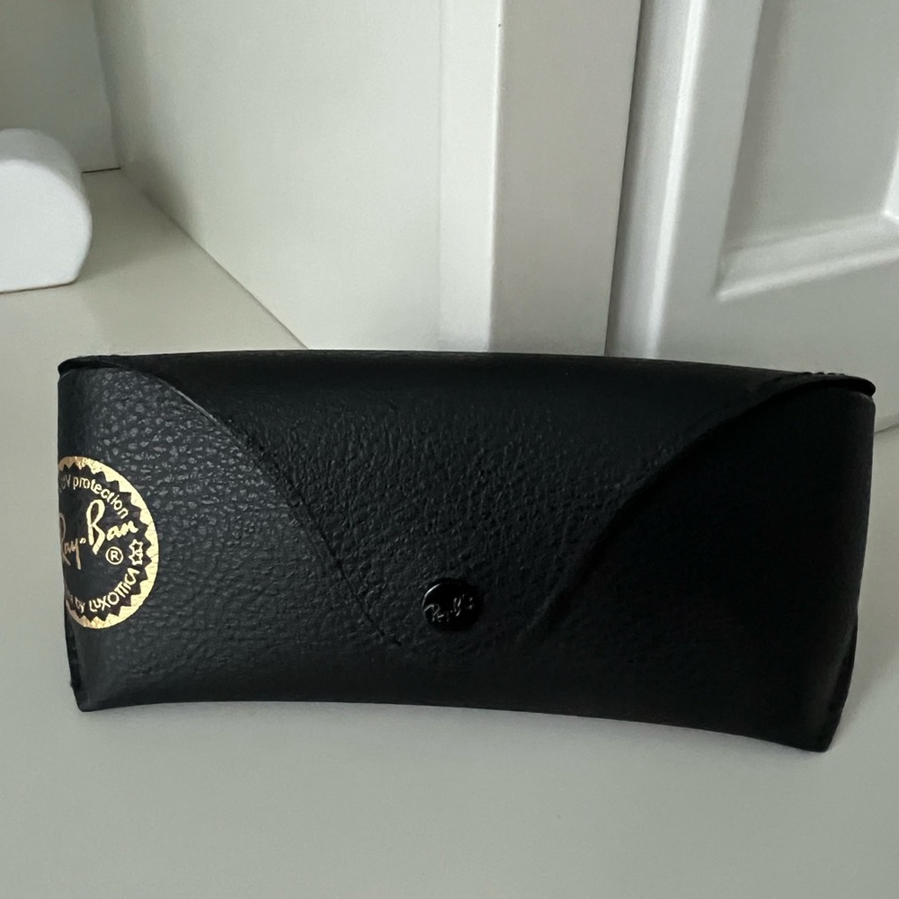 RAY-BAN Classic Snap Black Sunglasses Eyeglasses Protective Case Like New
